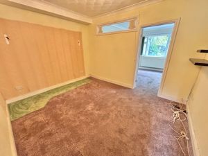 Bedroom- click for photo gallery